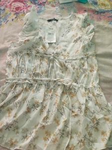 Floral Print Tie-Front Blouse