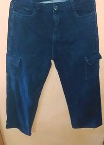 ZARA Black Denim Cargo Capri Pants