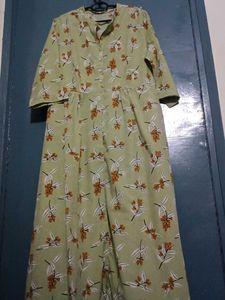 Elegant Floral Print Kurta
