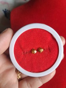 Gold Flower Stud Earrings