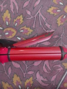pink Curler and straightener