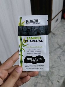 Dr. Rashel Bamboo Charcoal Nose Pore Strips