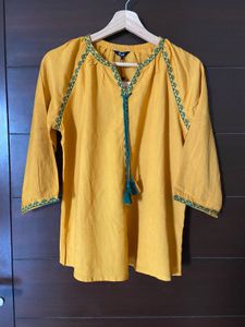 Brand new Yellow Embroidered Top (L)