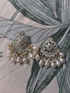 Stunning Pearl & Crystal Dangle Earrings