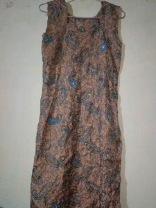 Elegant Paisley Print Kurta chudidaar & dupatta