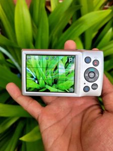 CANON IXUS 175 Digital Camera