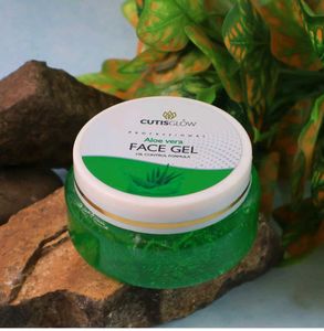 ❗SALE❗New CutisGlow Aloe Vera Face Gel❗SALE❗