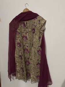 Embroidered Kurta set