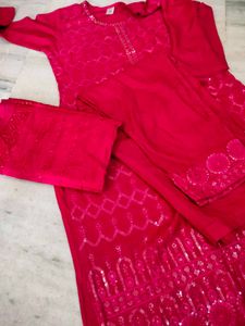 New Beautiful Pink Sequined Kurta set