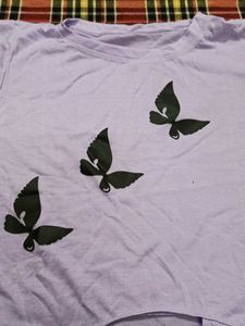Cute Lavender T-Shirt with Bird Print