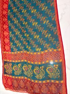 Beautiful Floral Print Saree