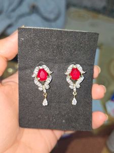 VINTAGE ANTIQUE EARRINGS RED DIAMOND