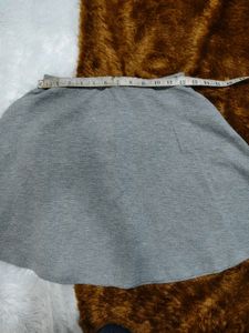 H&amp;M Grey A-Line Mini Skirt