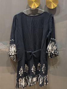 Kashmiri Black Embroidered Kurti with Floral Print