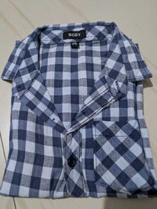 SOOT Blue &amp; White Checked Casual Shirt