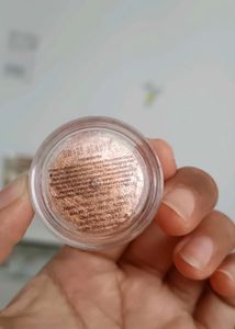 Shimmering Rose Gold Cream Eyeshadow