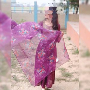 Purple kurta set with Organza floral duppata