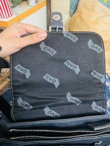 Stylish Black Leather Crossbody Bag