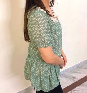 Chic Green Floral Peplum Top