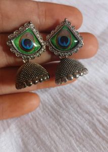Elegant Ethnic Earrings &amp; Studs Set
