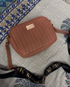 Kleio Crossbody Bag - Stylish &amp; Chic