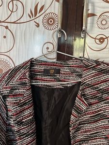 Chic Textured Jacket with Bell Sleeves