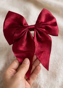 Cute Red Hair Bow  ❤️