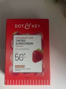 Dot & Key Strawberry Dew Tinted Sunscreen