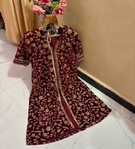 Embroidered Velvet Lehenga Choli Set