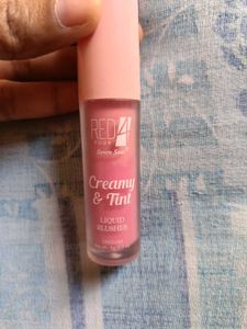 Red4 Liquid Blusher