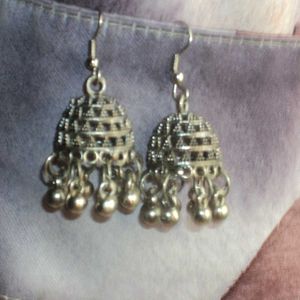 Silver Jhumka Earrings
