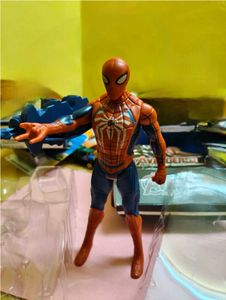 Avengers Spiderman Arm Launcher Action Figure