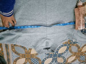 Women High Neck Sweatshirt In Xl Size