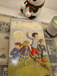 Five Run Away Together - Enid Blyton