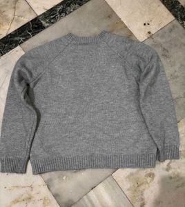 Gray Sweater with Duck Design