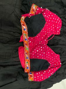 ♥️Black Lehenga Choli Set with Pink Blouse