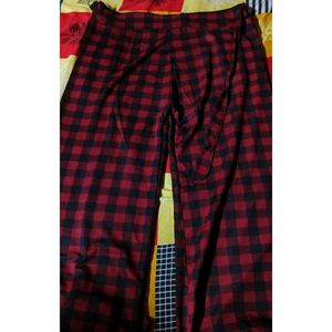 Women's Checked Trousers For Daily Wear