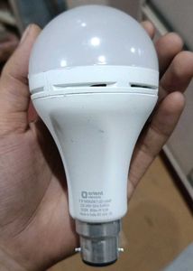 Orient Electric Emergency LED Lamp