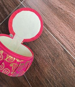 Vibrant Paisley Round Pouch