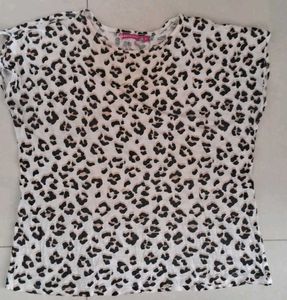 Maysixty - Two Tops: Floral &amp; Leopard Print