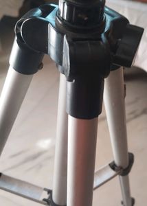 Tripod