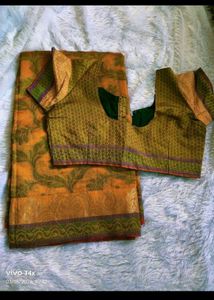combo for four sarees and matching blouses