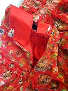 CLEARANCE SALE! FULL FLARED CORAL Y2K SKIRT 🧡🌼