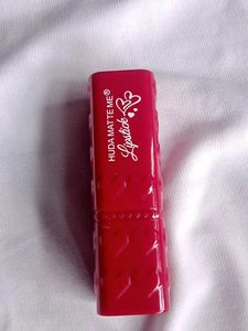 Huda Matte Me Lipstick