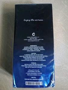 🇦🇪 Escape Noir Perfume by Coral