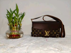 beautiful and stylish Crossbody bags