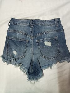 Distressed Cute Denim Shorts