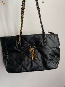 Chic Black Quilted Handbag with Gold Chain