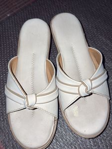 Comfortable beige Slip-On Sandals