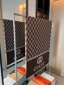 gucci warm stoles unisex